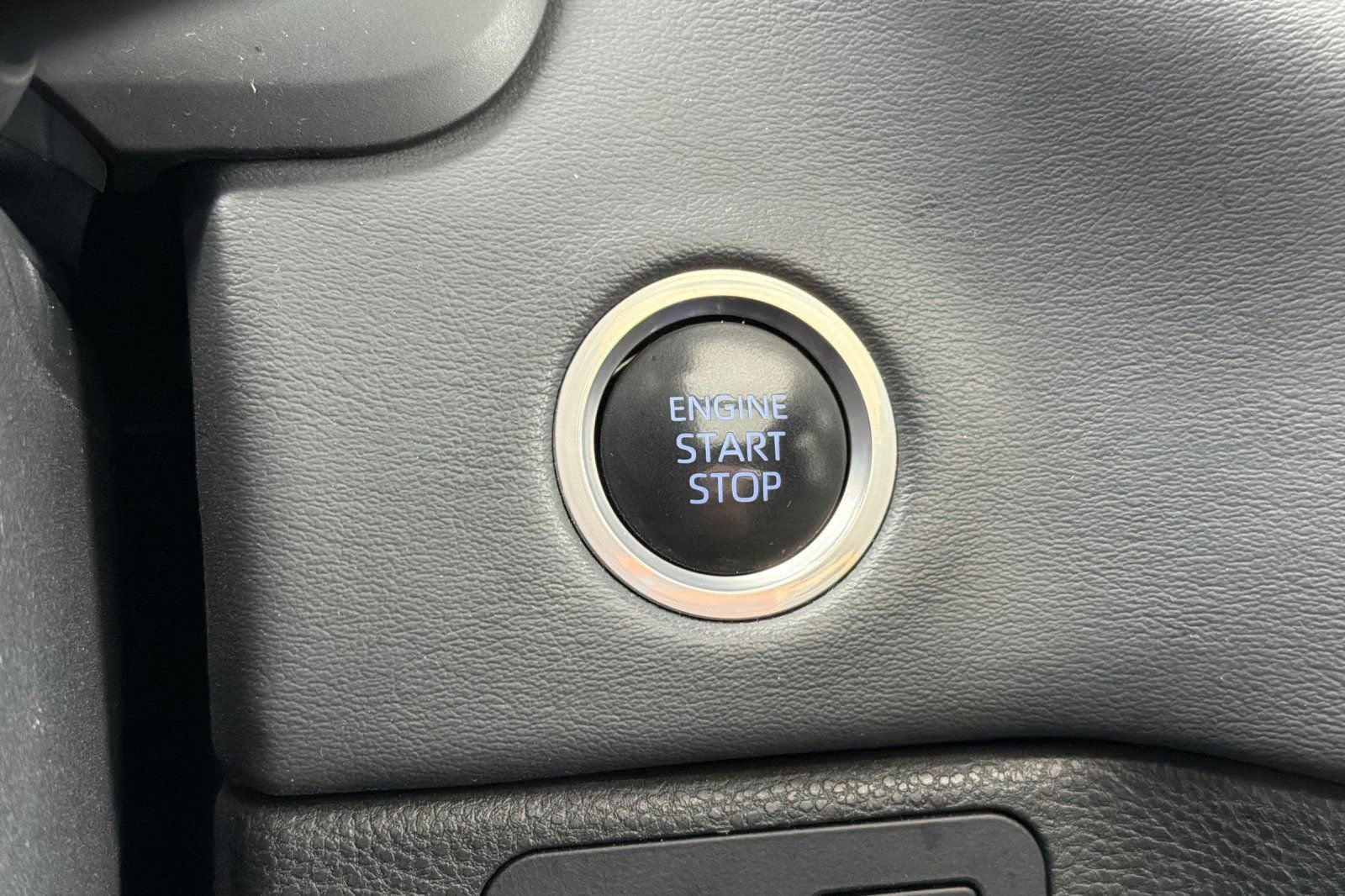 2023 Toyota Tundra 4WD Platinum