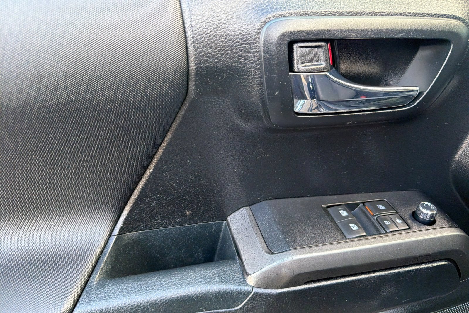 2016 Toyota Tacoma SR5