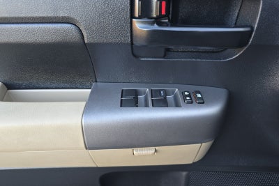 2013 Toyota Tundra 4WD Truck DBL 4WD V8 4.6 SR