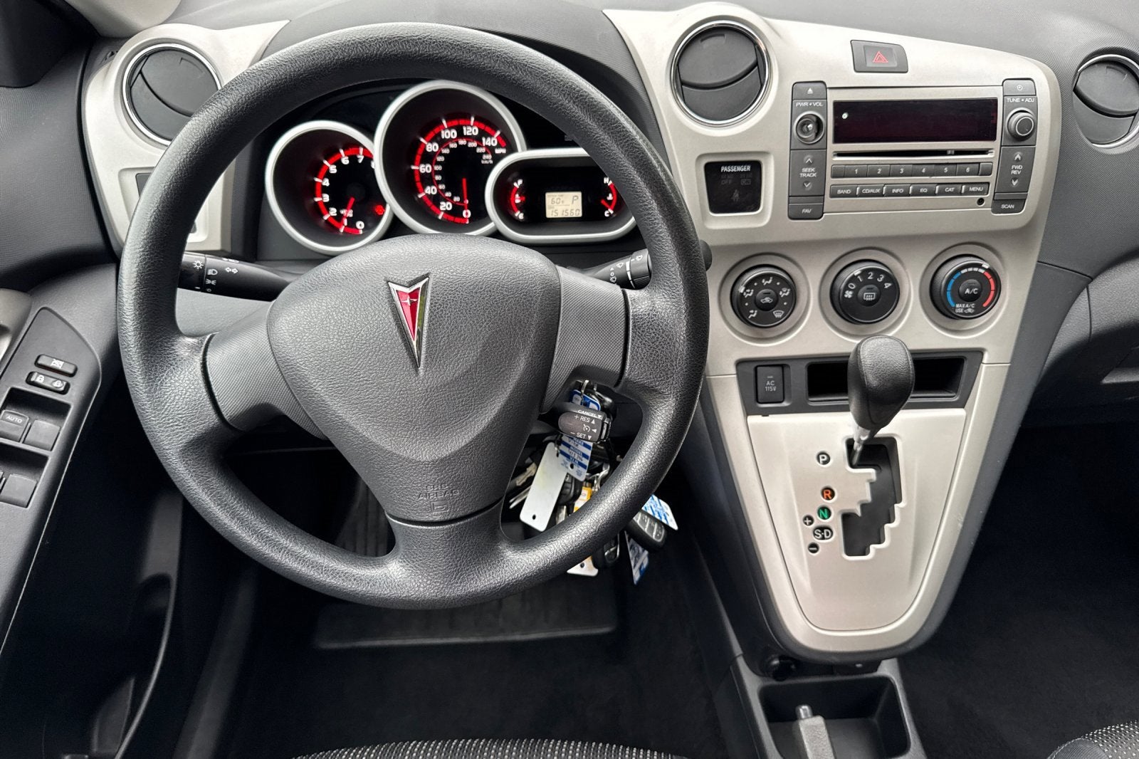 2010 Pontiac Vibe w/1SB