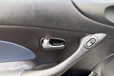 2004 Mazda Mazda MX-5 Miata Cloth