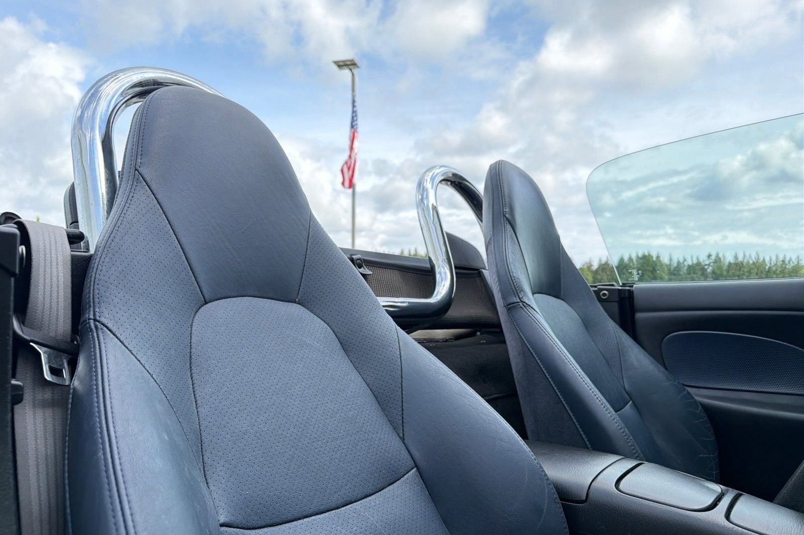2004 Mazda Mazda MX-5 Miata Cloth