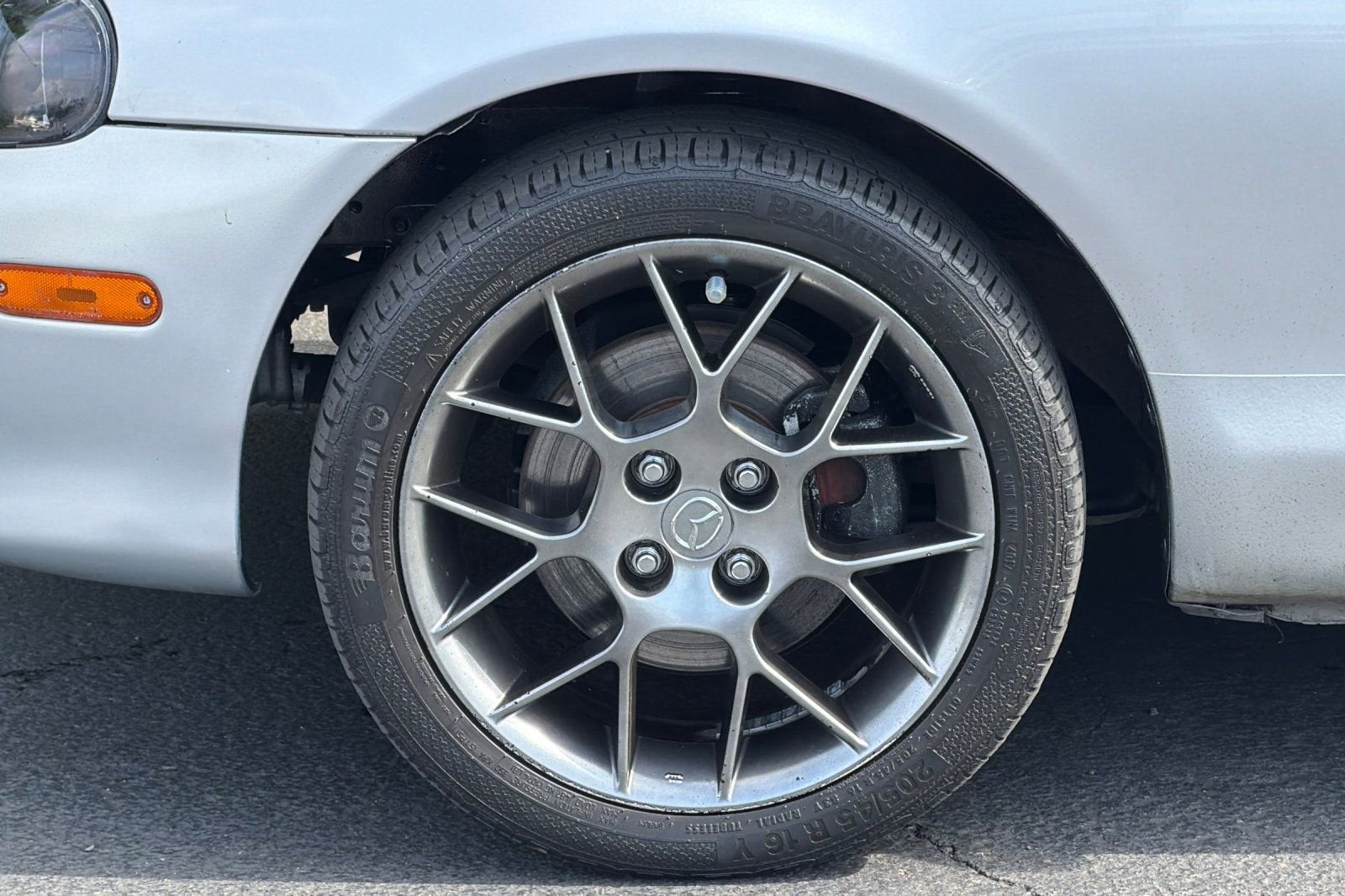 2004 Mazda Mazda MX-5 Miata Cloth