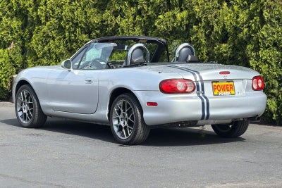 2004 Mazda Mazda MX-5 Miata Cloth