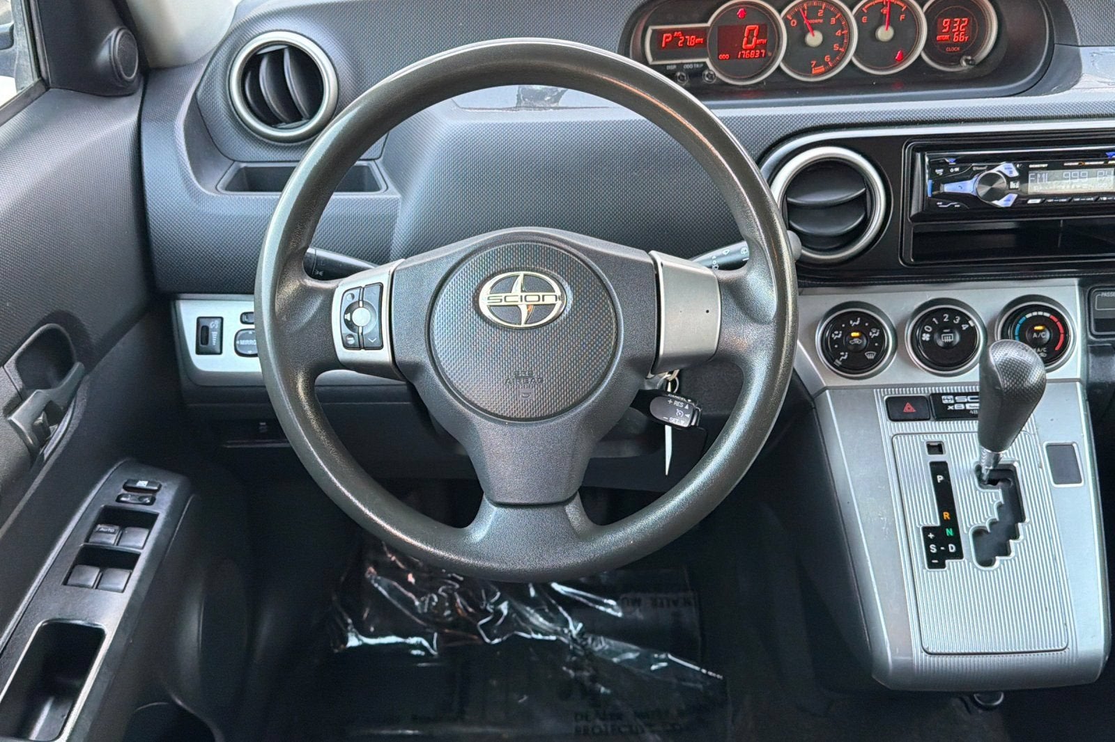 2011 Scion xB RELEASE SERIES 8.