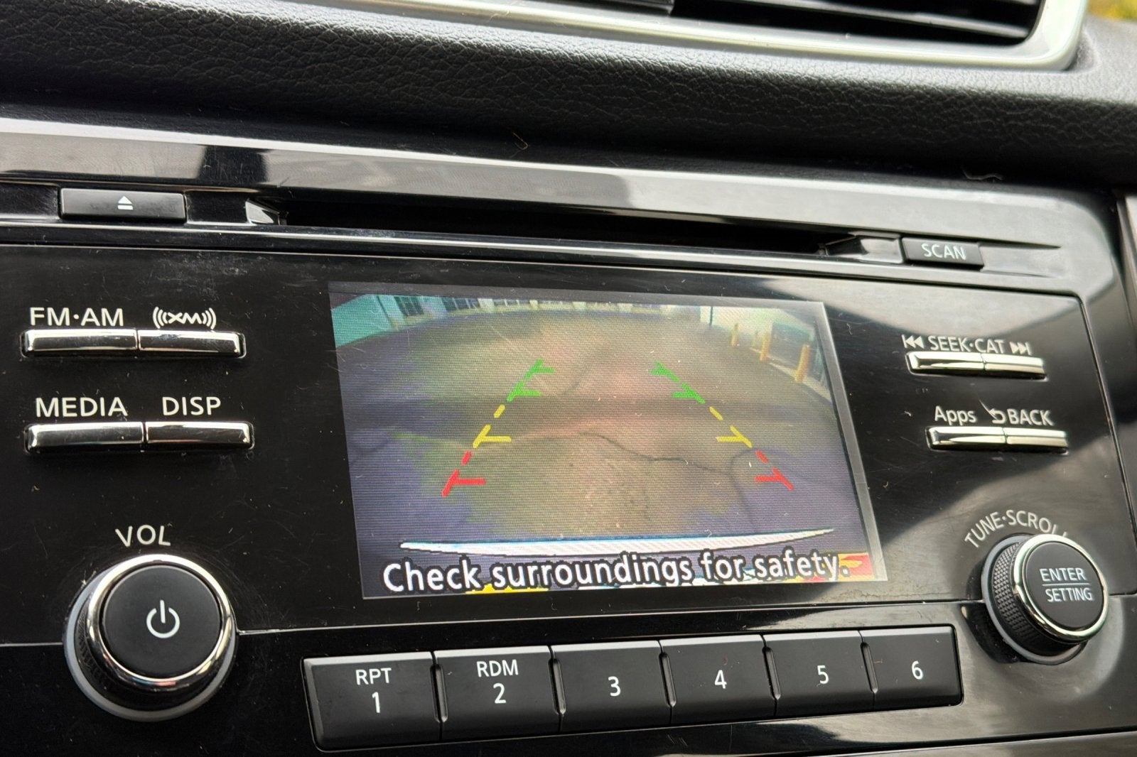 2015 Nissan Rogue SV