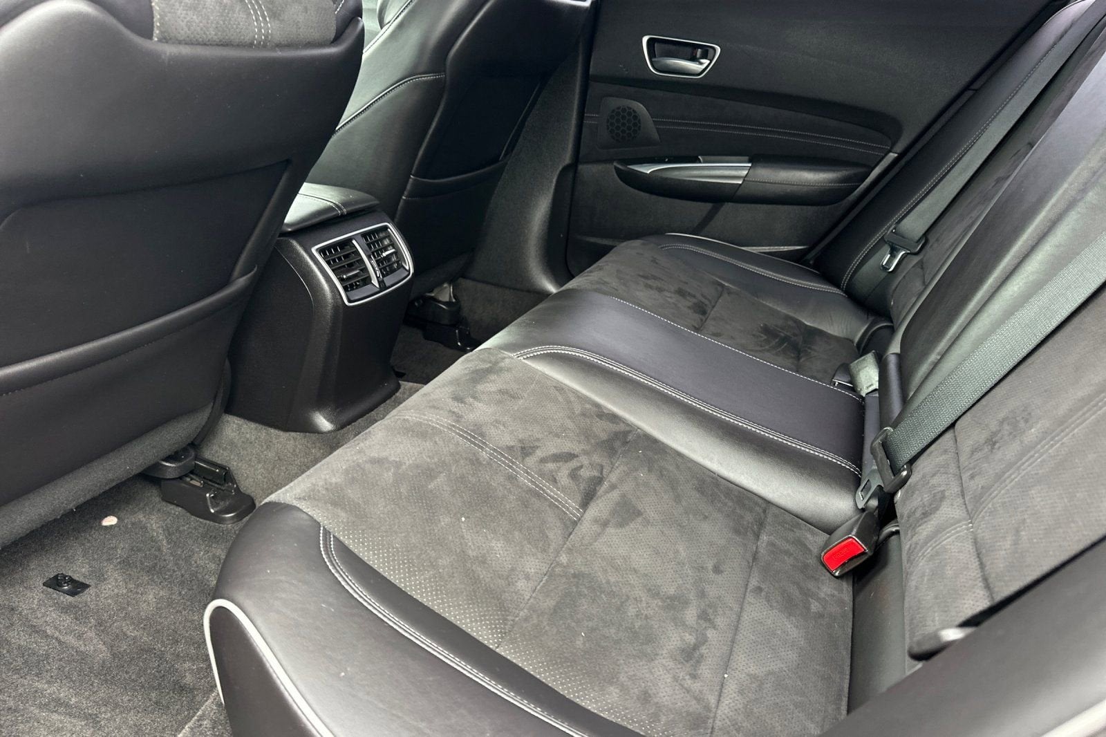 2019 Acura TLX w/A-Spec Pkg