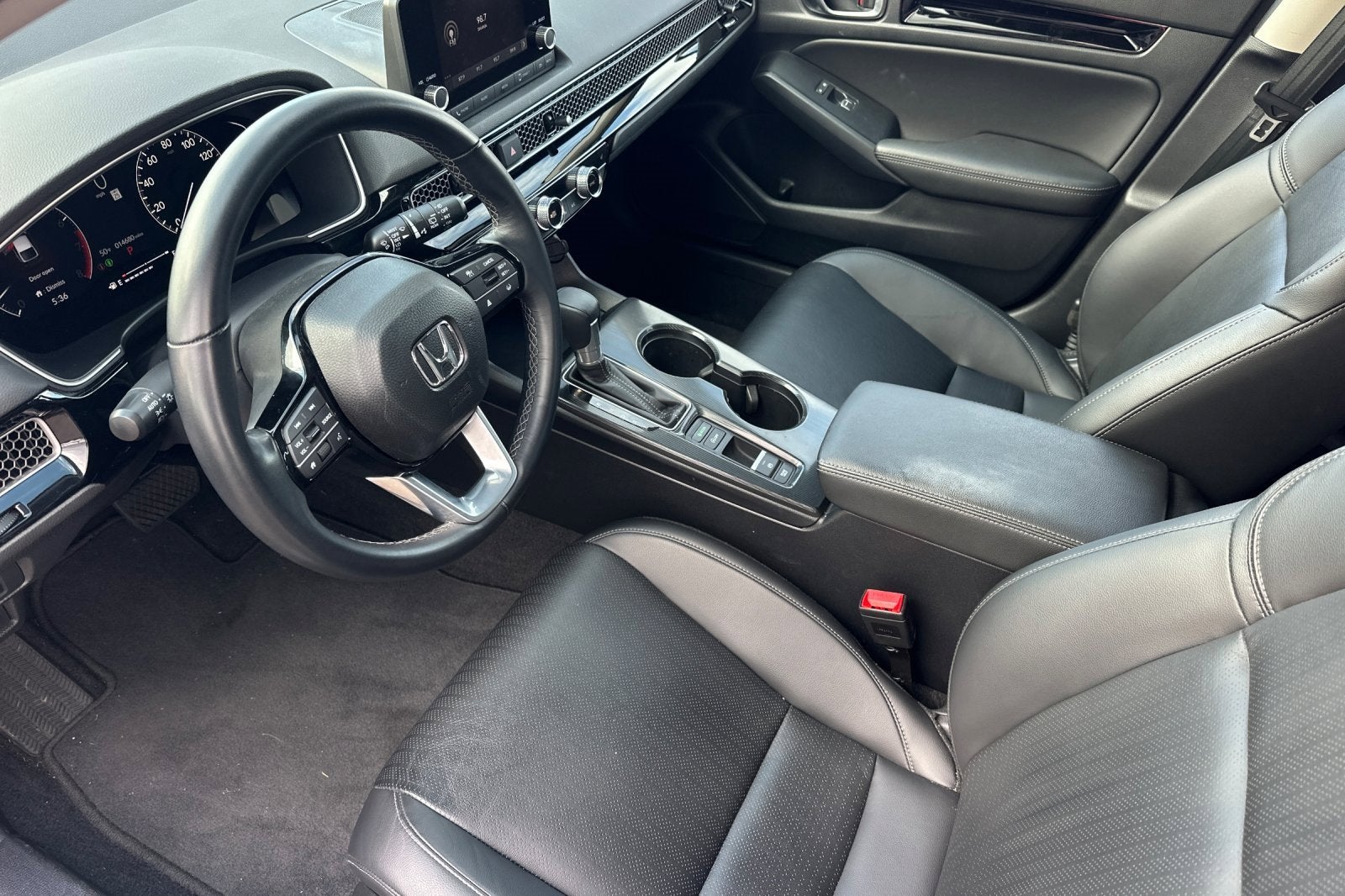 2024 Honda Civic Hatchback EX-L