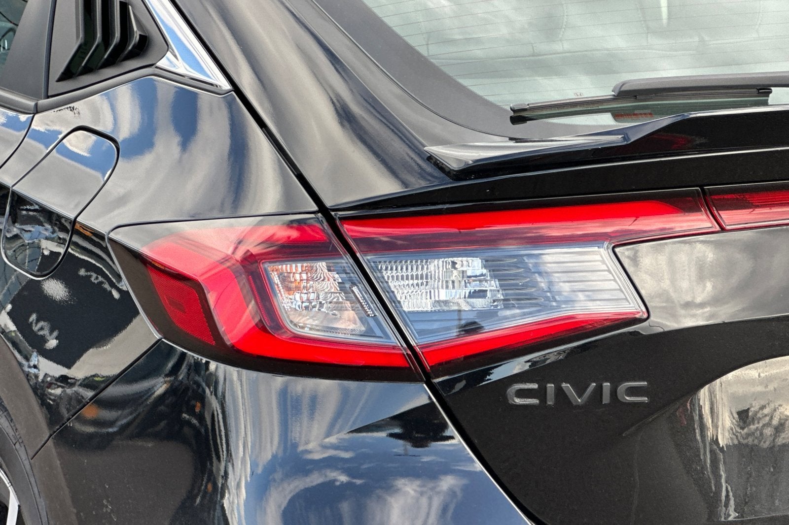 2024 Honda Civic Hatchback EX-L