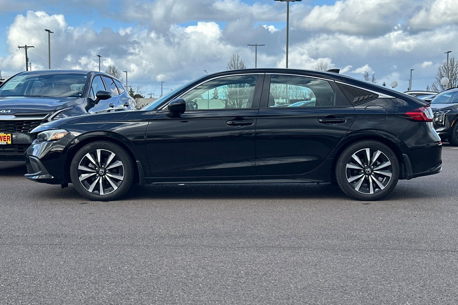 2024 Honda Civic Hatchback EX-L