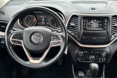 2017 Jeep Cherokee Sport