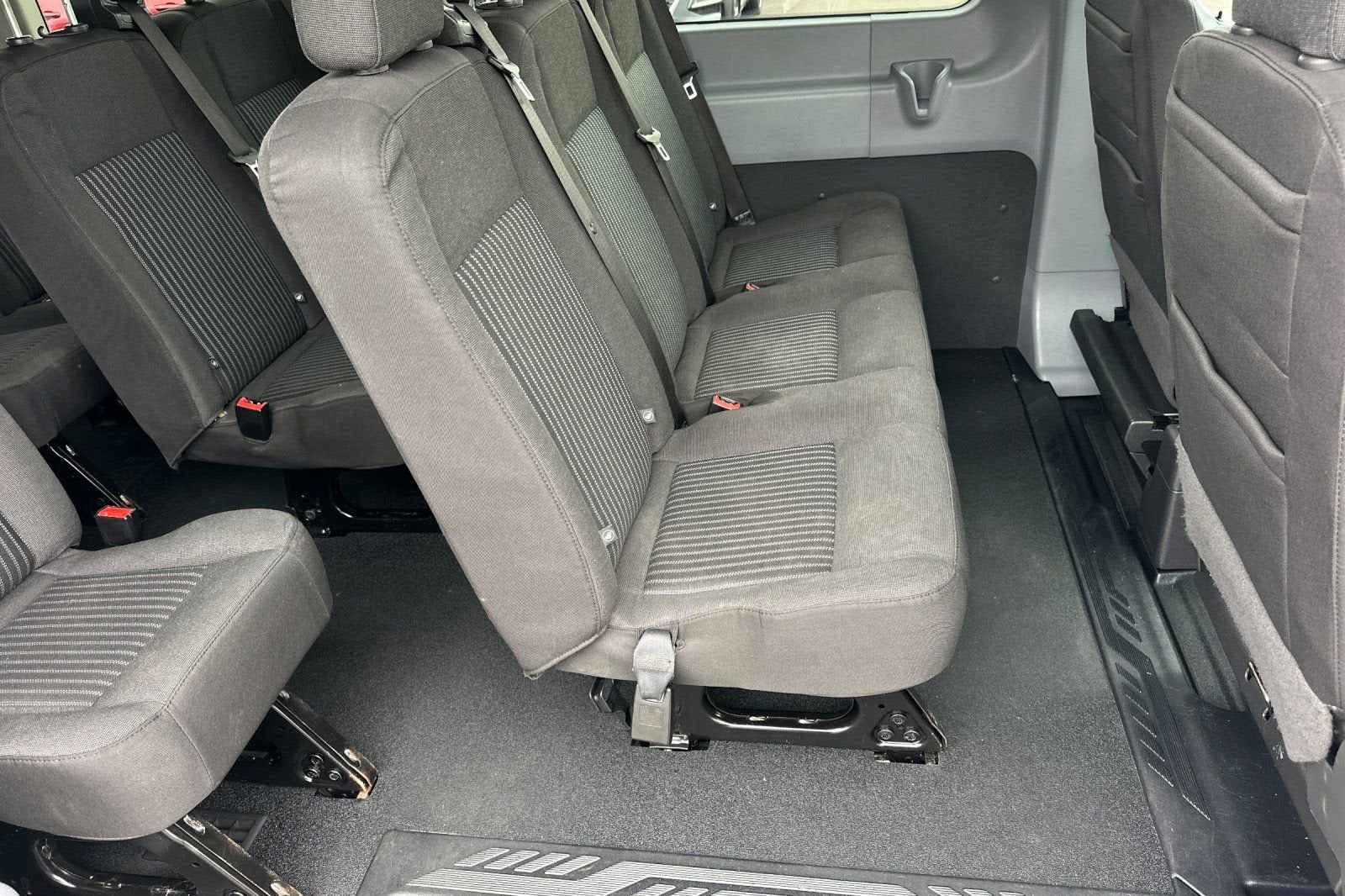2017 Ford Transit Wagon XL