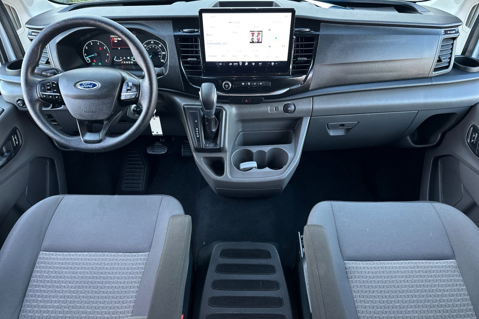 2023 Ford Transit Passenger Wagon XL