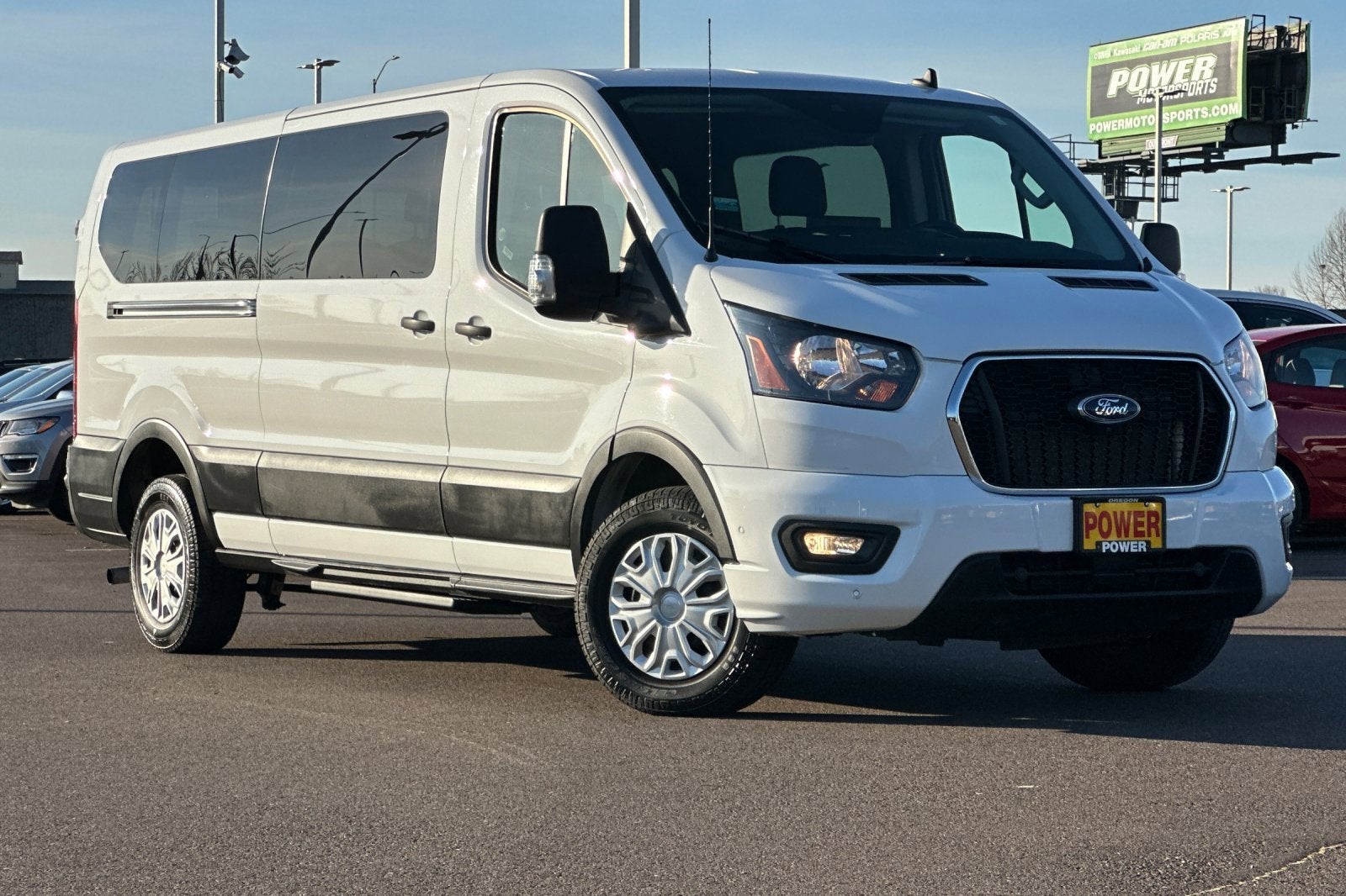 2023 Ford Transit Passenger Wagon XL