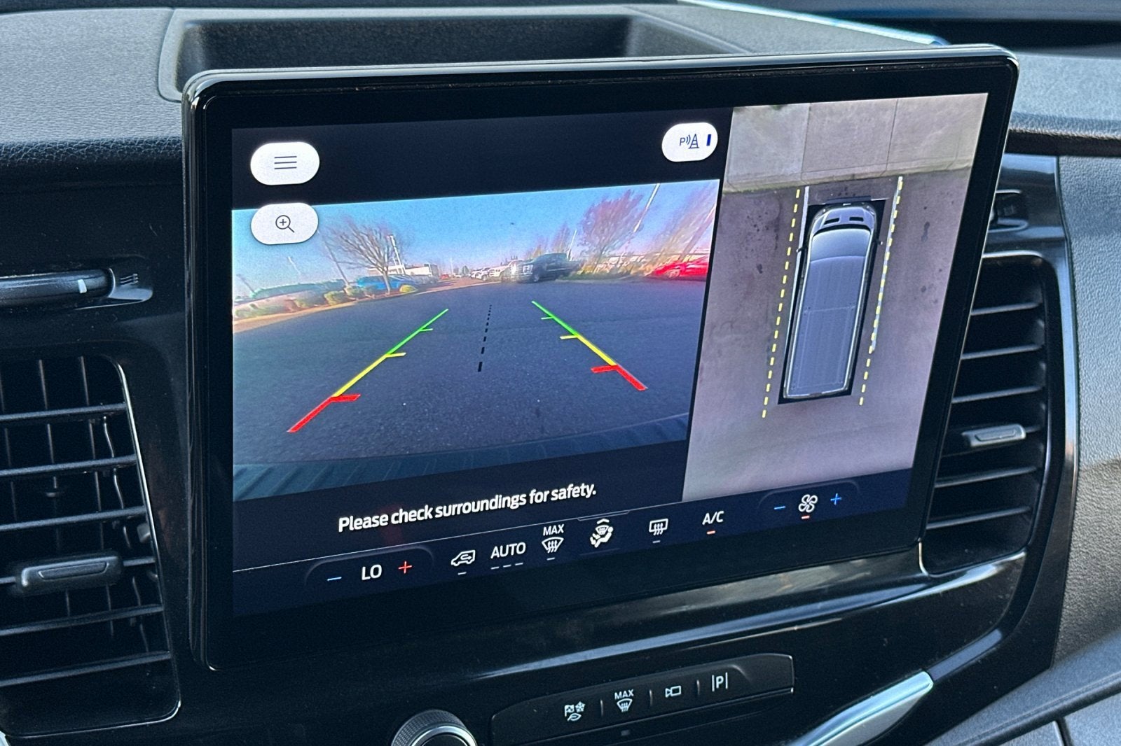 2023 Ford Transit Passenger Wagon XL