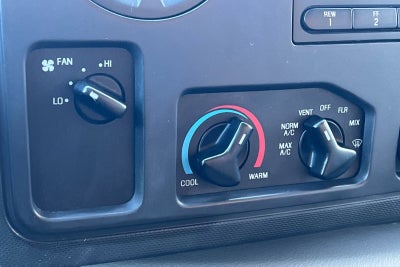 2018 Ford E-Series Cutaway E-450 DRW WB