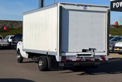 2018 Ford E-Series Cutaway E-450 DRW WB