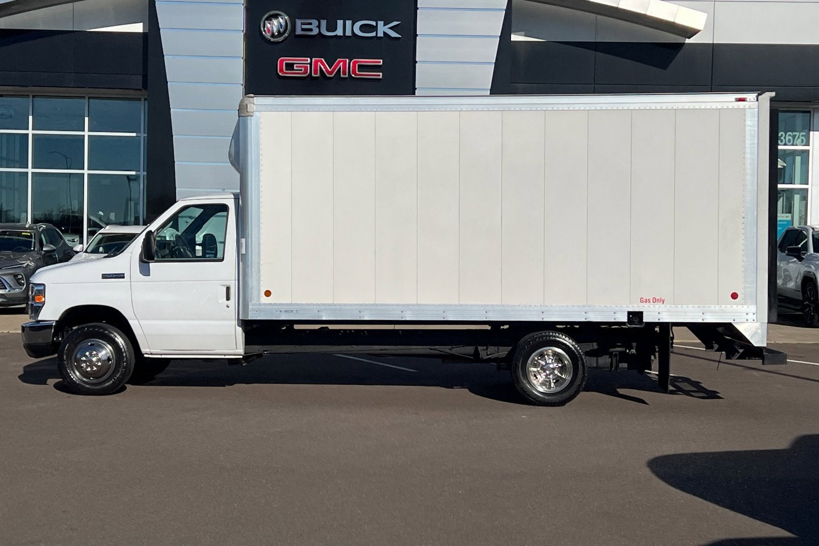 2018 Ford E-Series Cutaway E-450 DRW WB