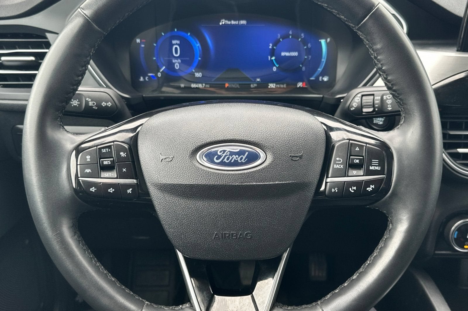 2022 Ford Escape Titanium