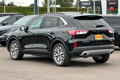 2022 Ford Escape Titanium