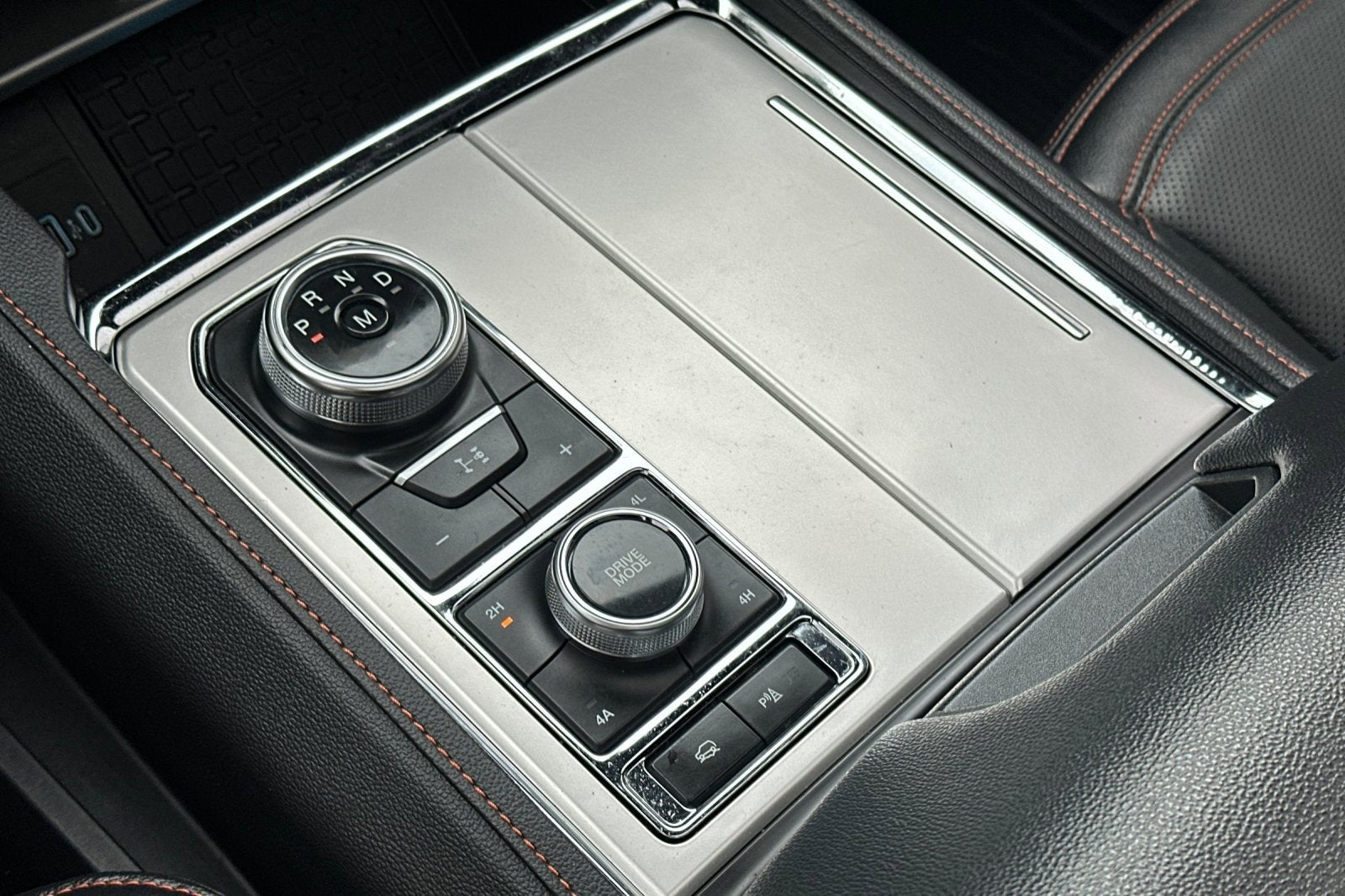 2024 Ford Expedition Timberline