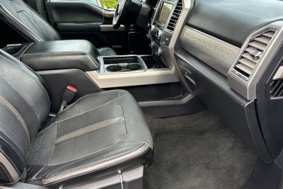 2017 Ford Super Duty F-250 SRW Lariat