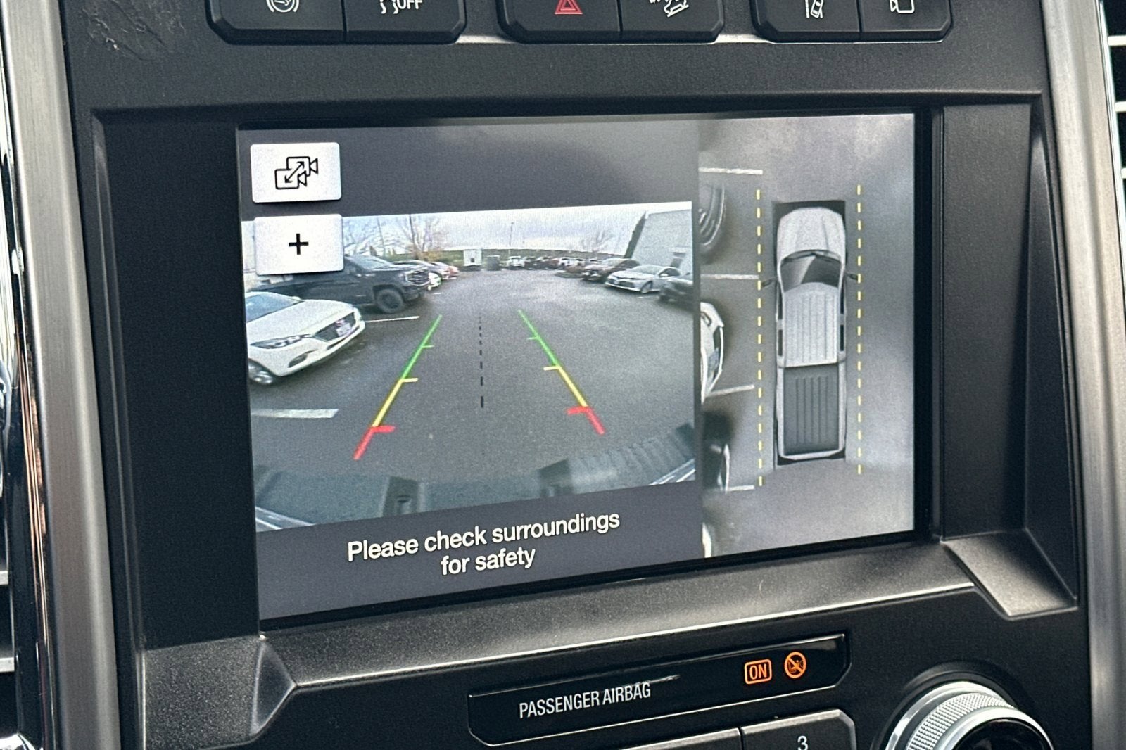 2017 Ford Super Duty F-250 SRW Lariat