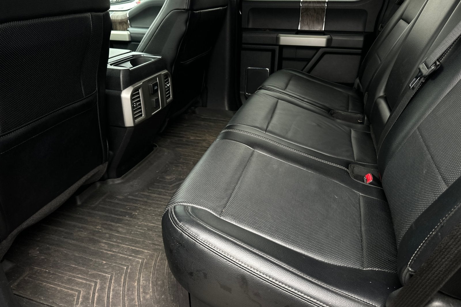 2017 Ford Super Duty F-350 SRW Platinum