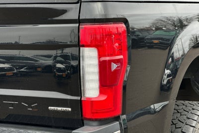 2017 Ford Super Duty F-350 SRW Platinum