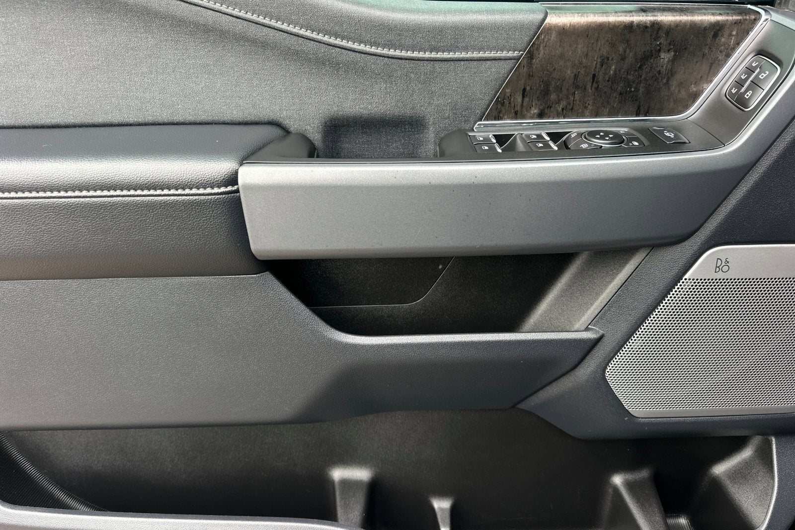 2024 Ford Super Duty F-350 SRW XL