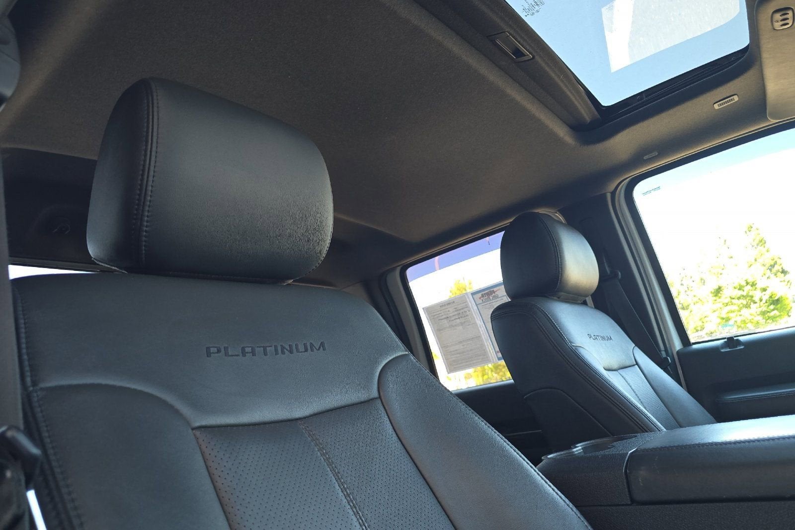 2016 Ford Super Duty F-350 SRW Platinum
