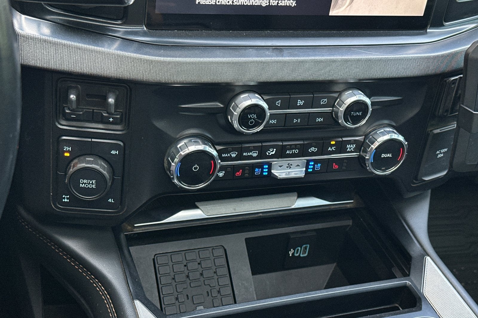 2024 Ford Super Duty F-350 SRW XL