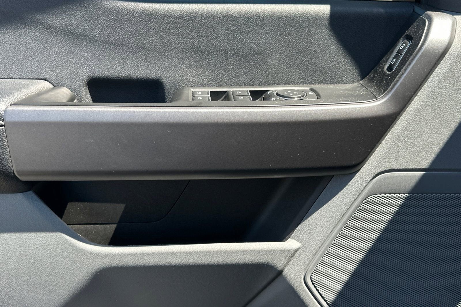 2024 Ford Super Duty F-350 SRW XL