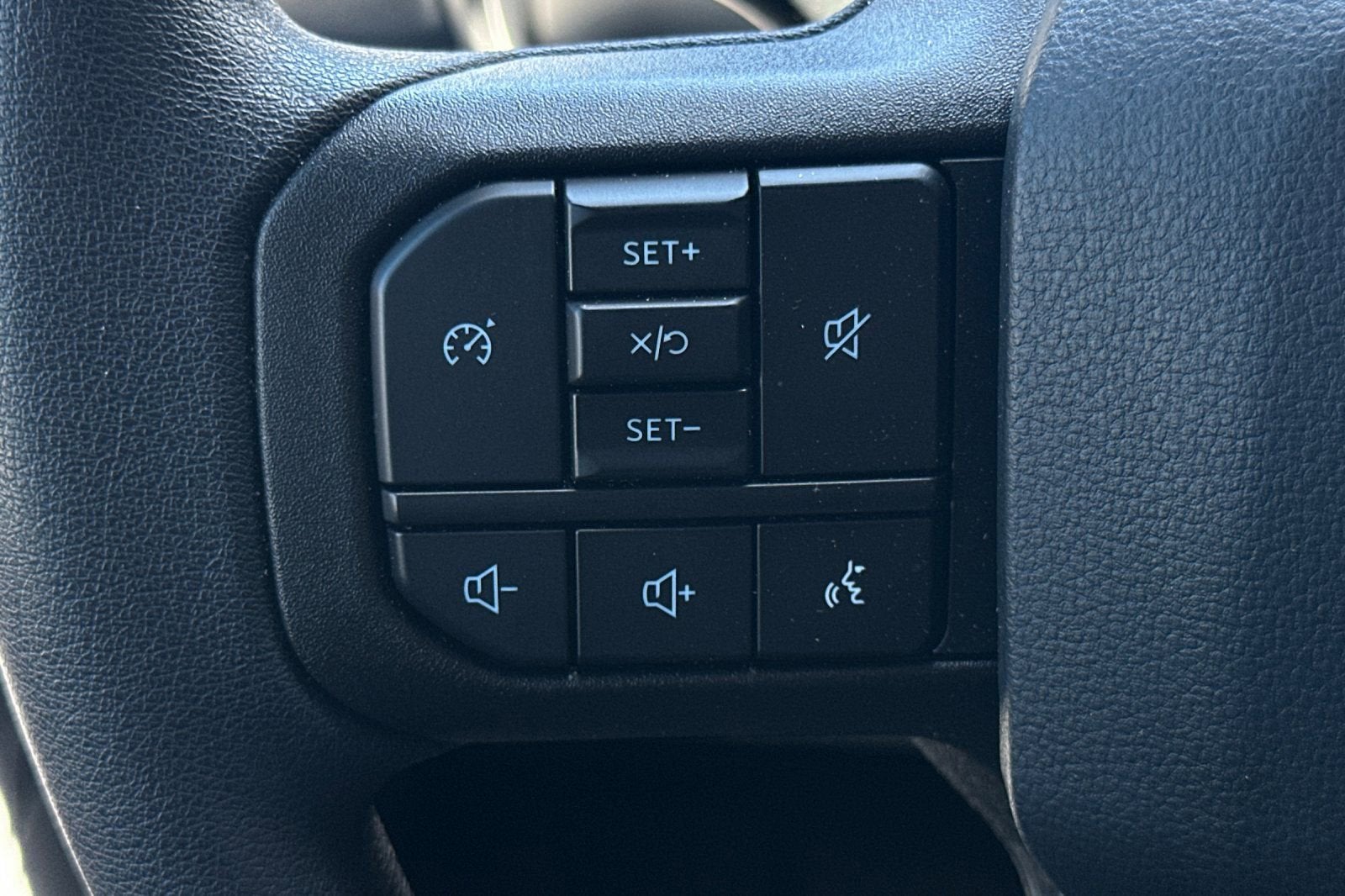 2024 Ford Super Duty F-350 SRW XL