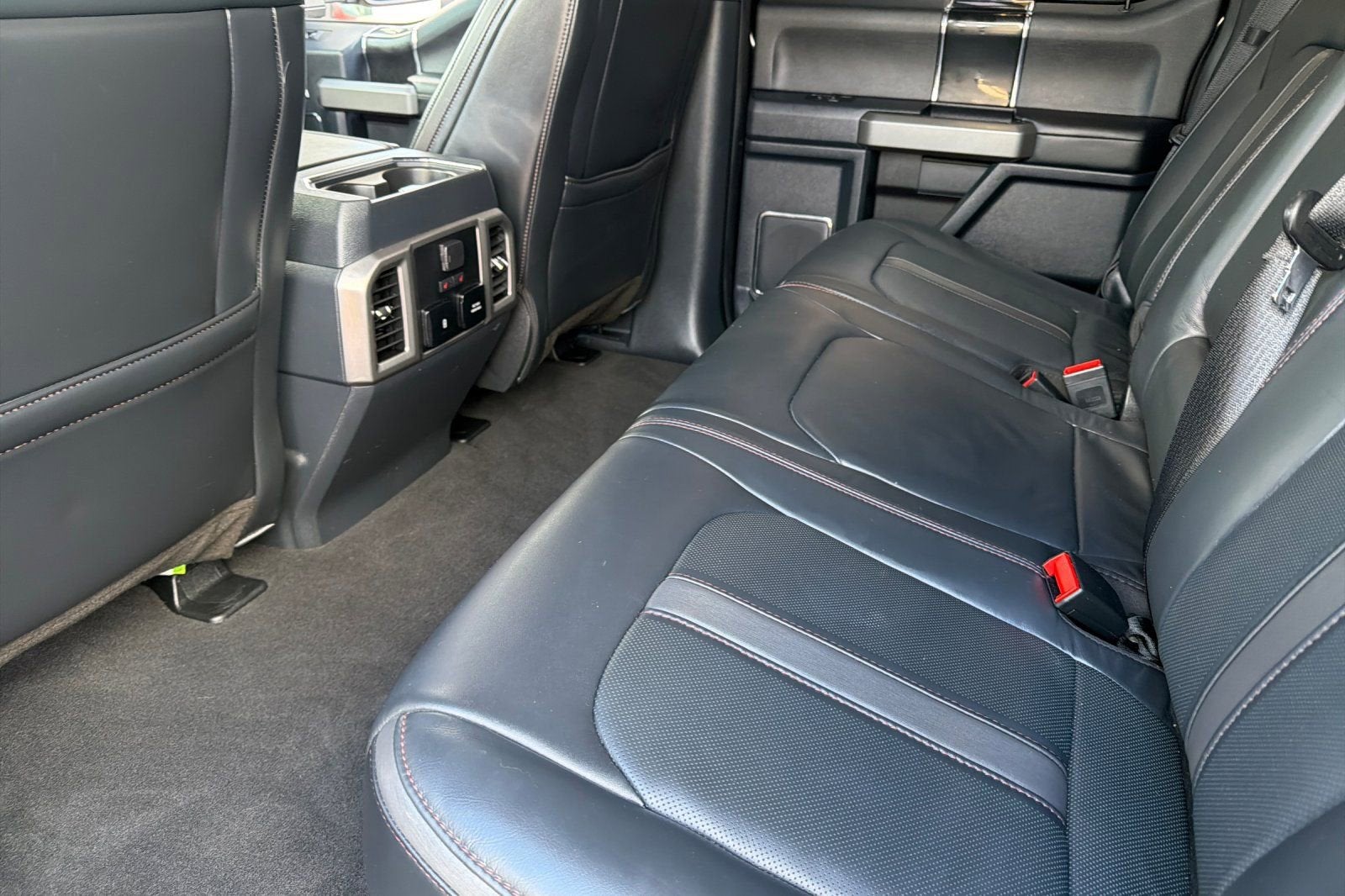 2022 Ford Super Duty F-450 DRW XL