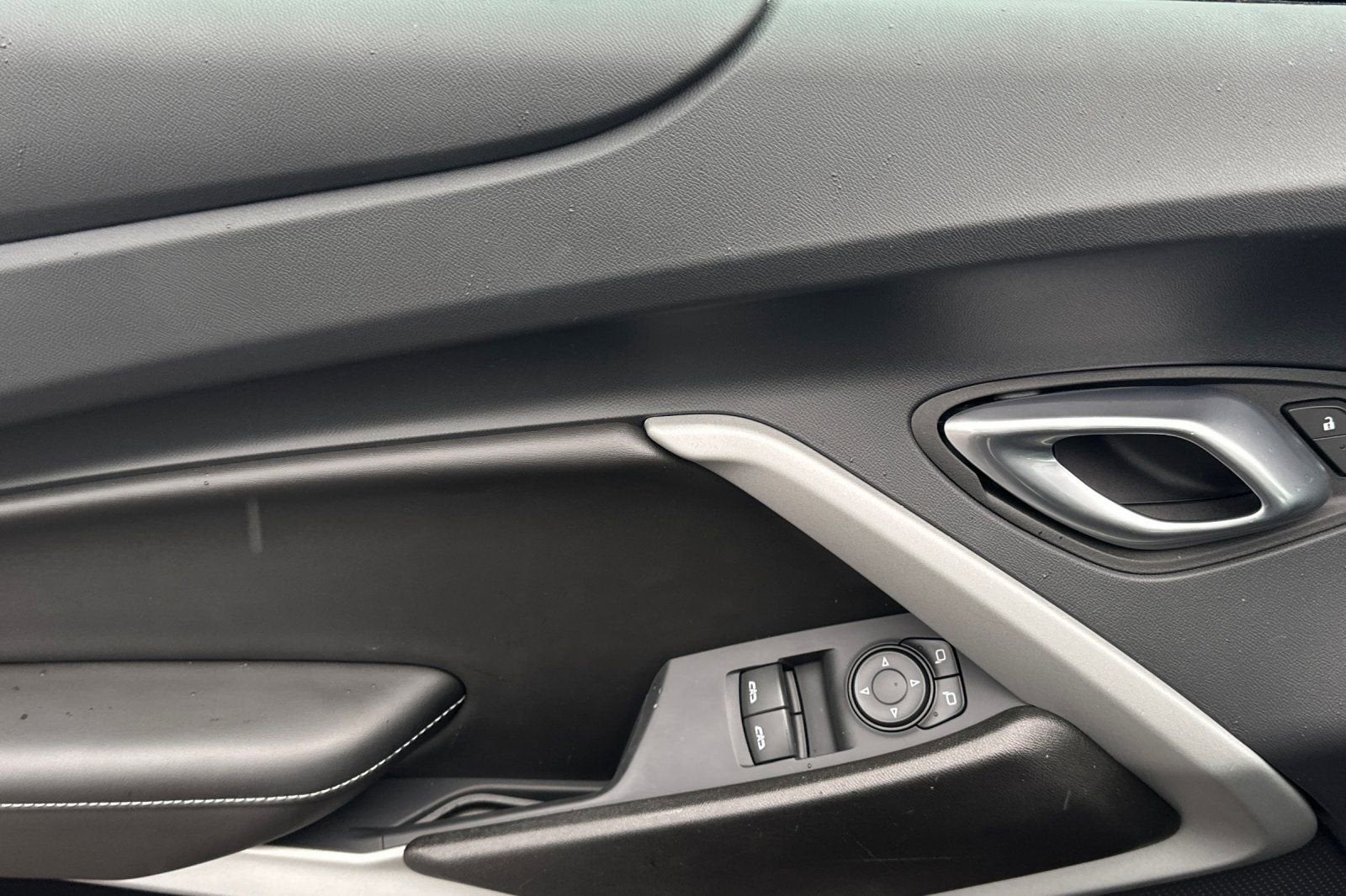 2023 Chevrolet Camaro 2LT