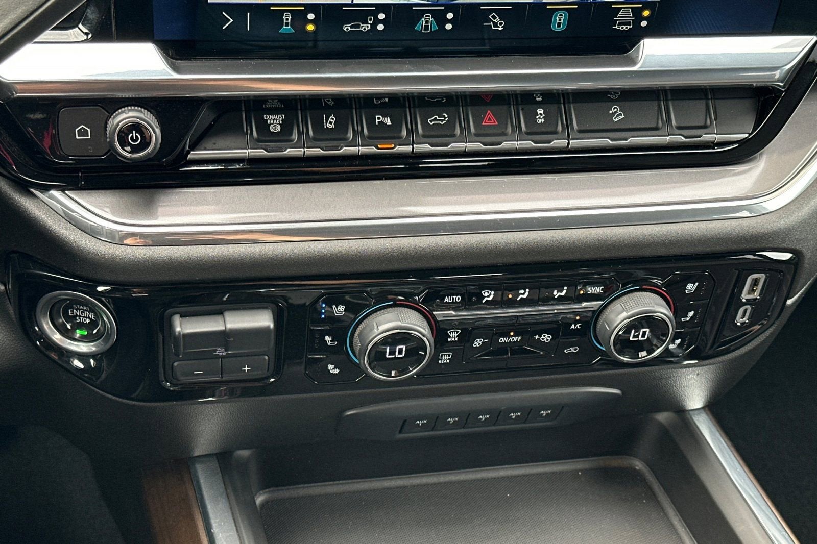 2024 Chevrolet Silverado 3500 HD High Country