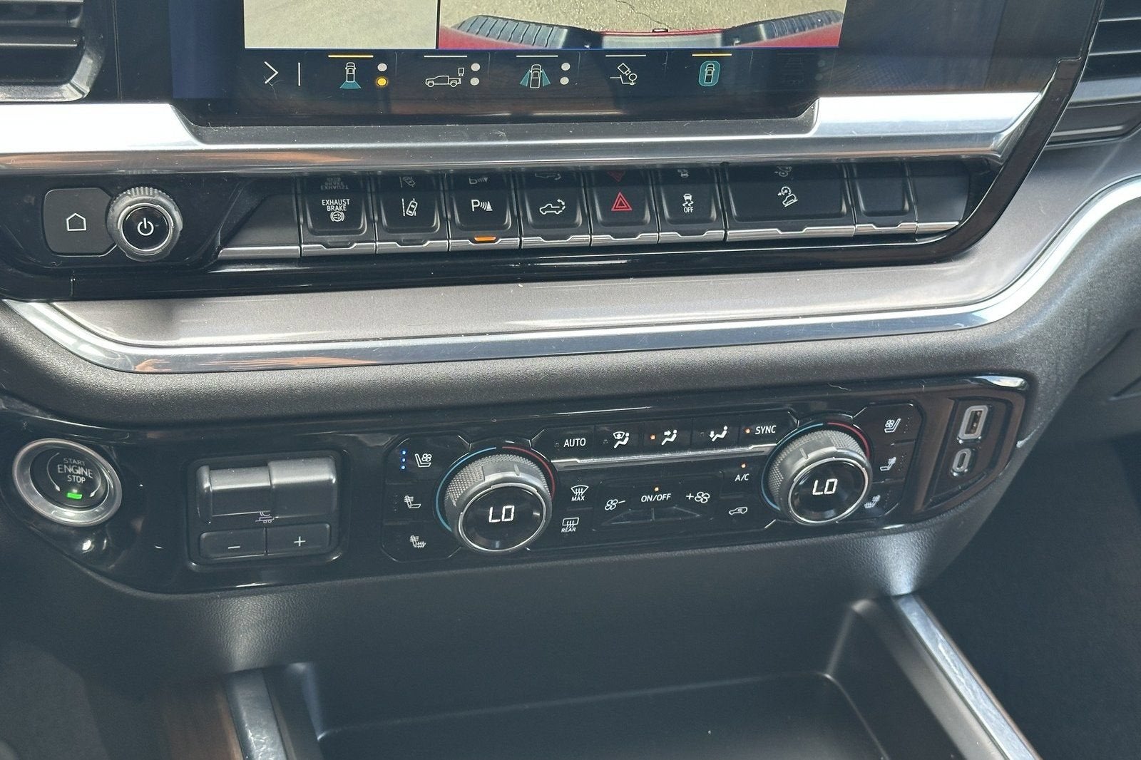 2024 Chevrolet Silverado 3500 HD High Country