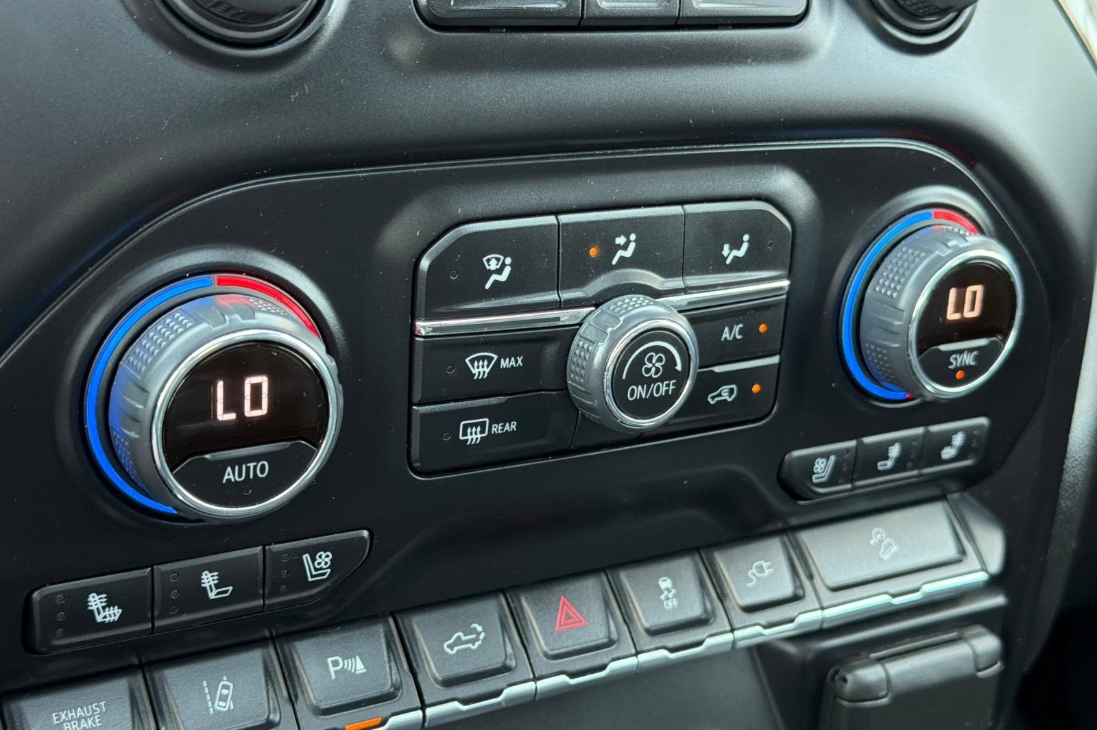 2022 Chevrolet Silverado 3500 HD High Country