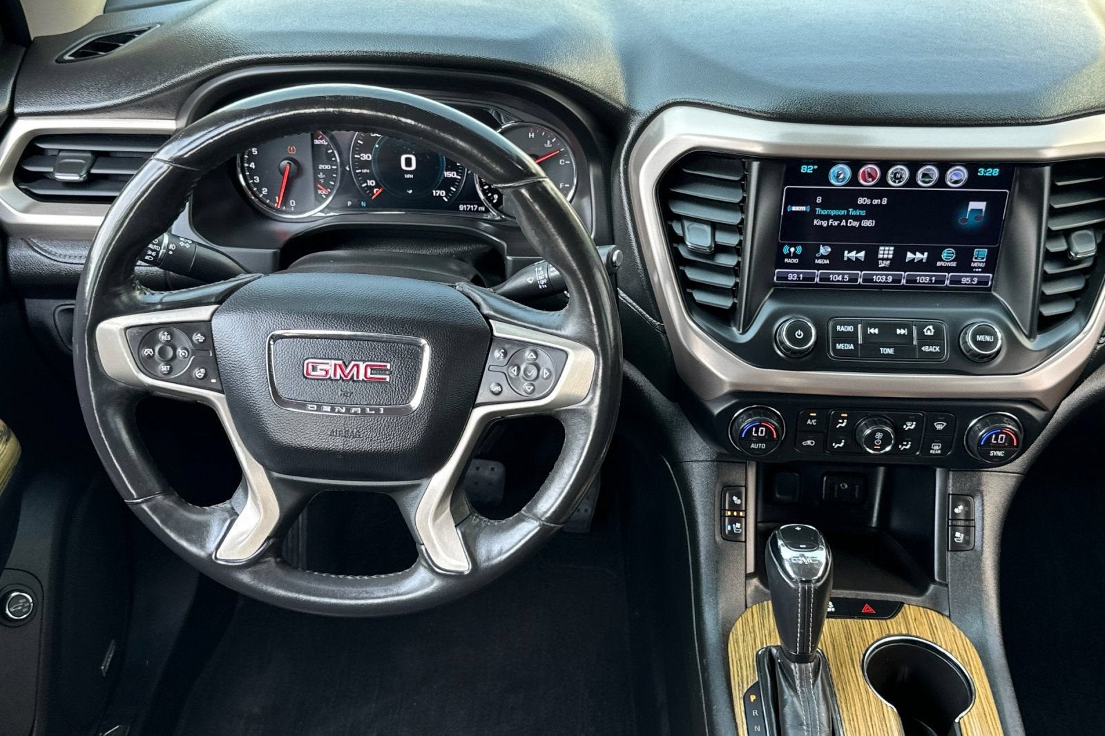 2017 GMC Acadia Denali