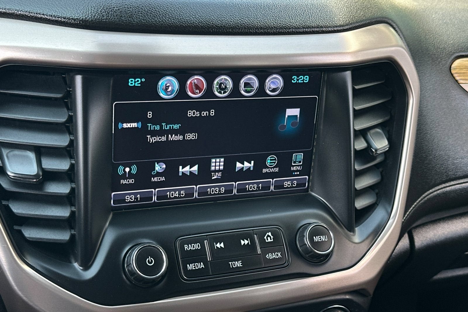 2017 GMC Acadia Denali