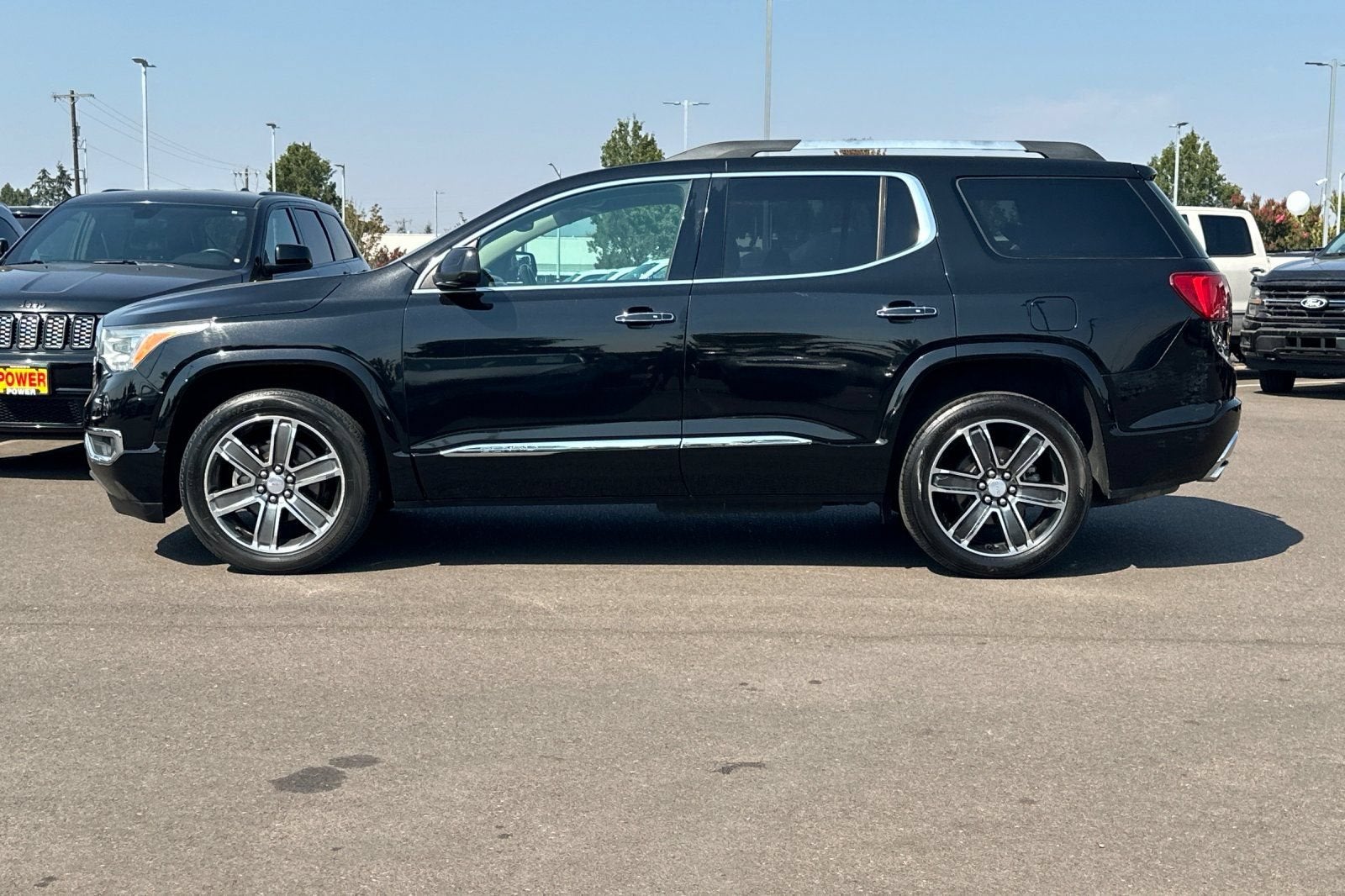 2017 GMC Acadia Denali