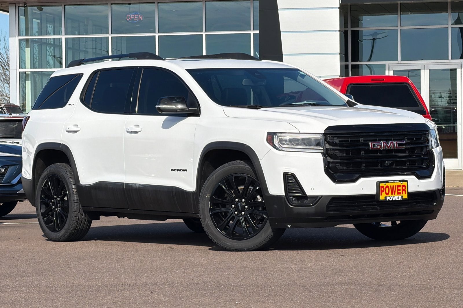 2022 GMC Acadia SLT