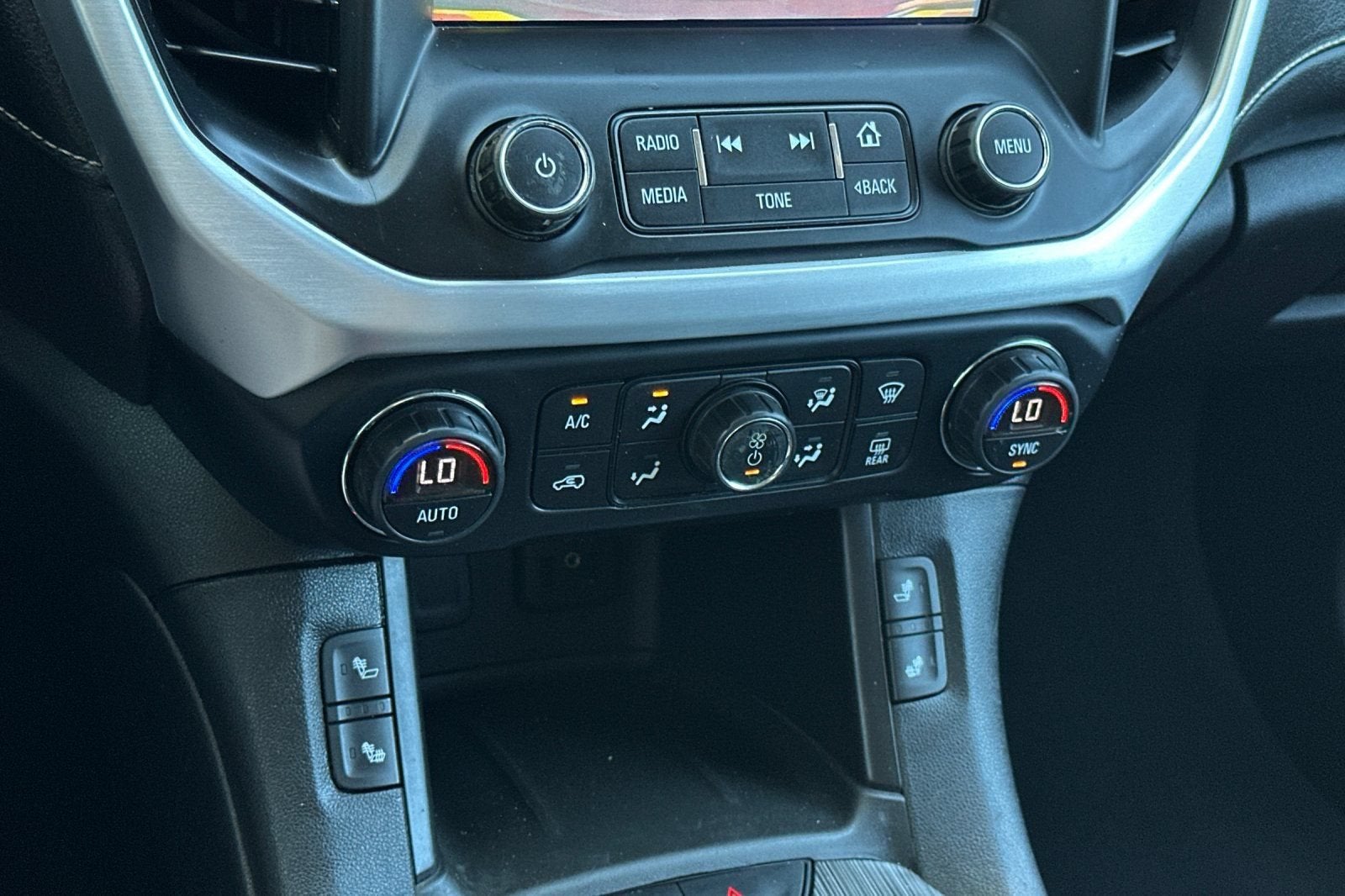 2019 GMC Acadia SLT
