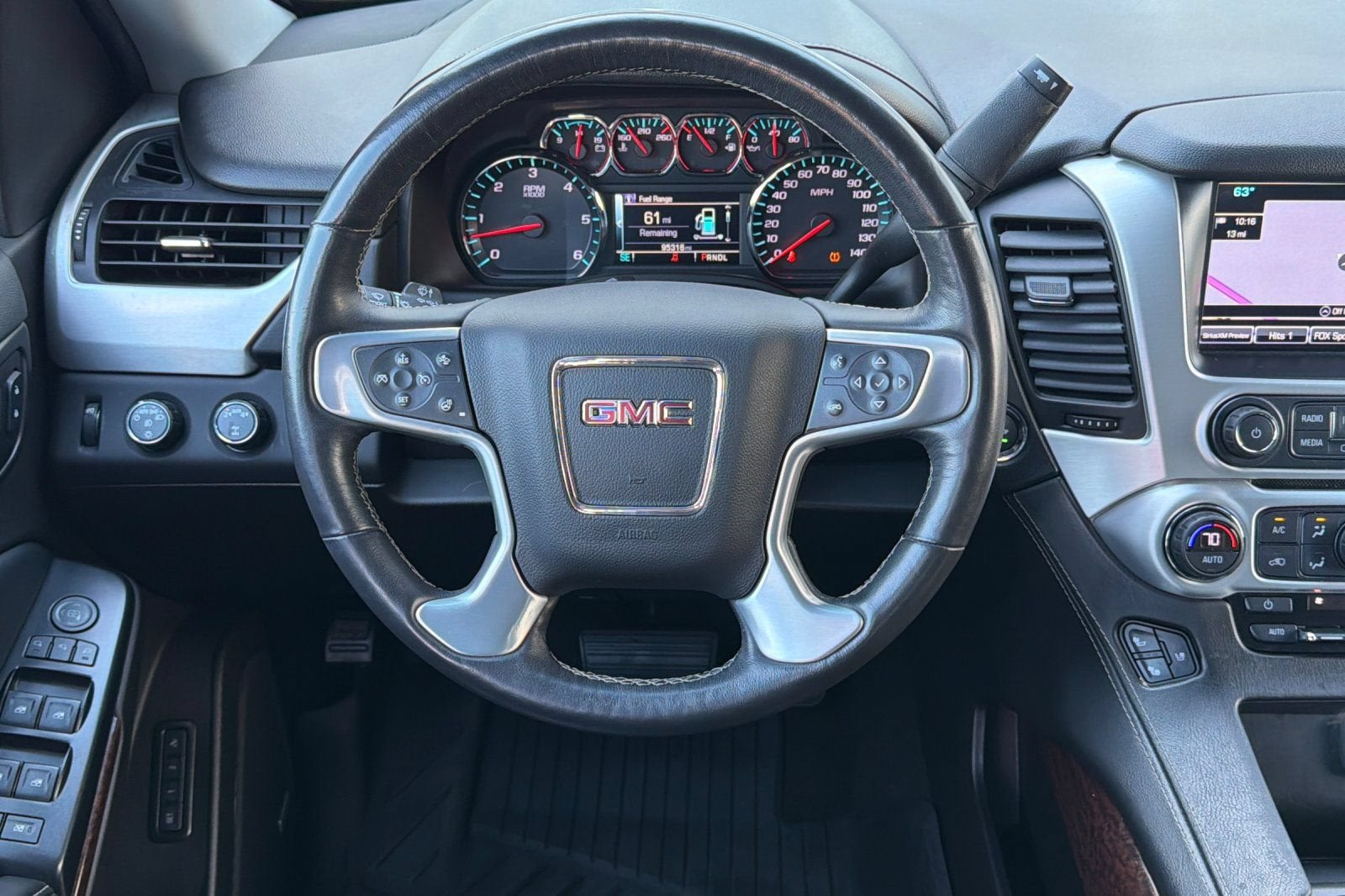 2017 GMC Yukon SLT