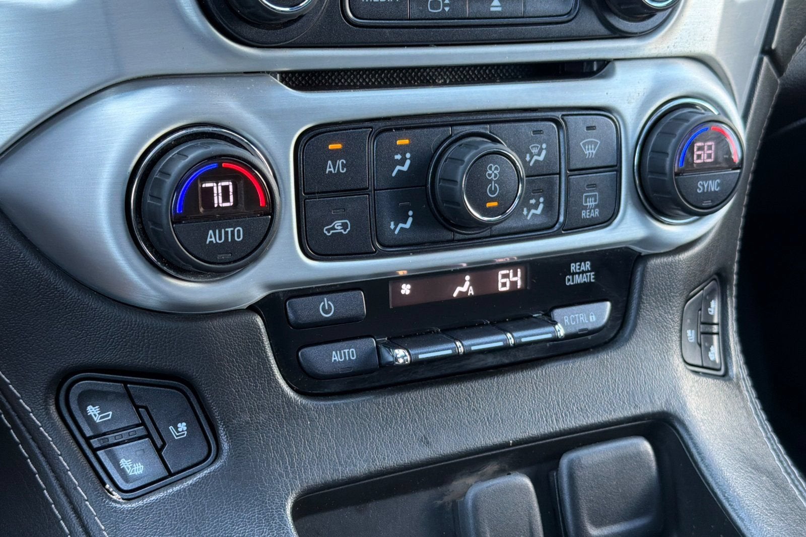 2017 GMC Yukon SLT