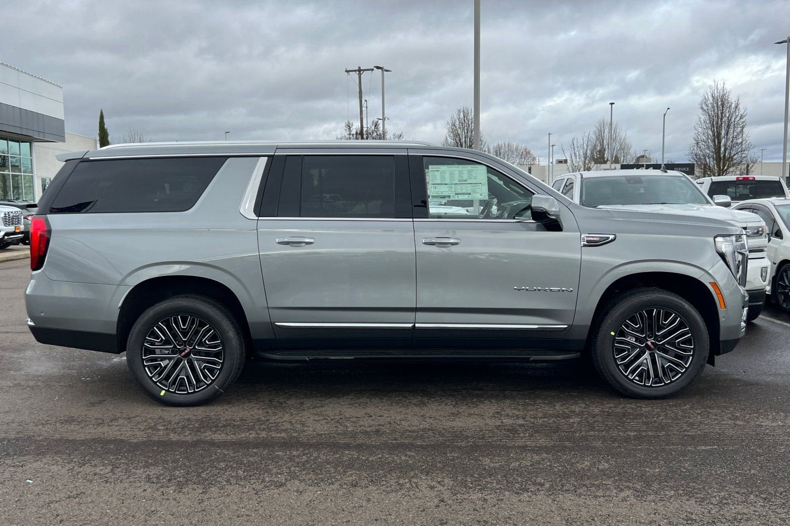 2026 GMC Yukon XL Elevation