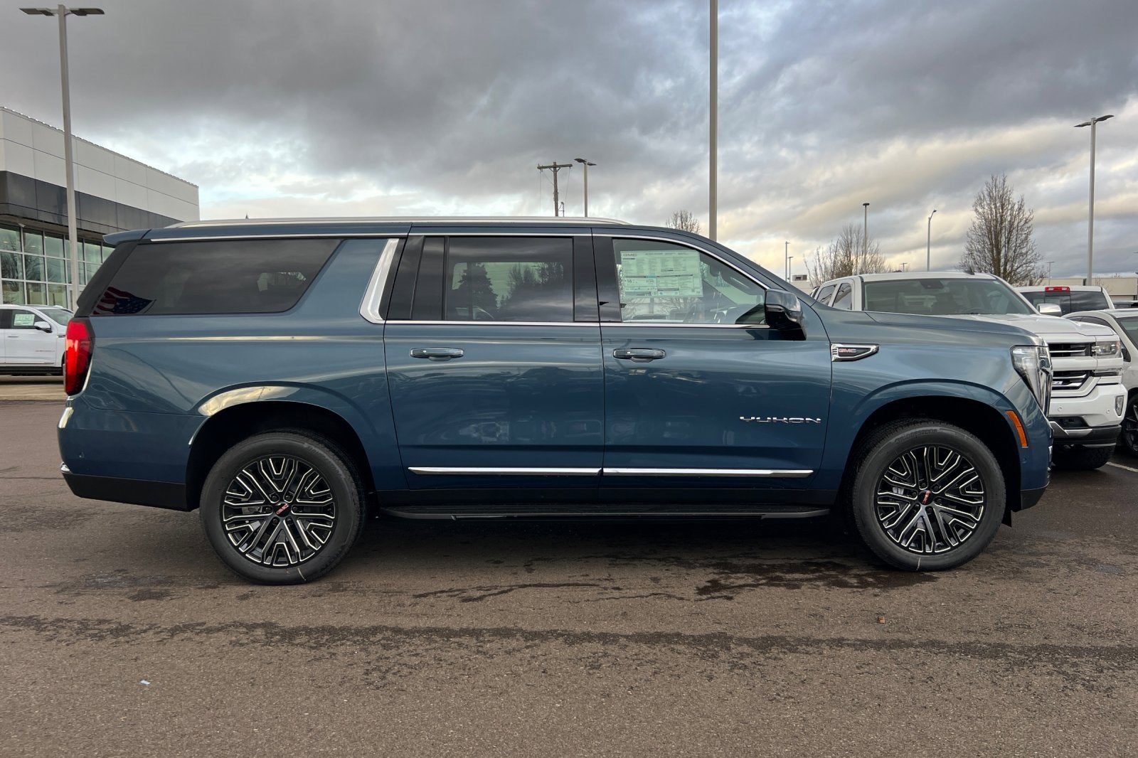 2026 GMC Yukon XL Elevation