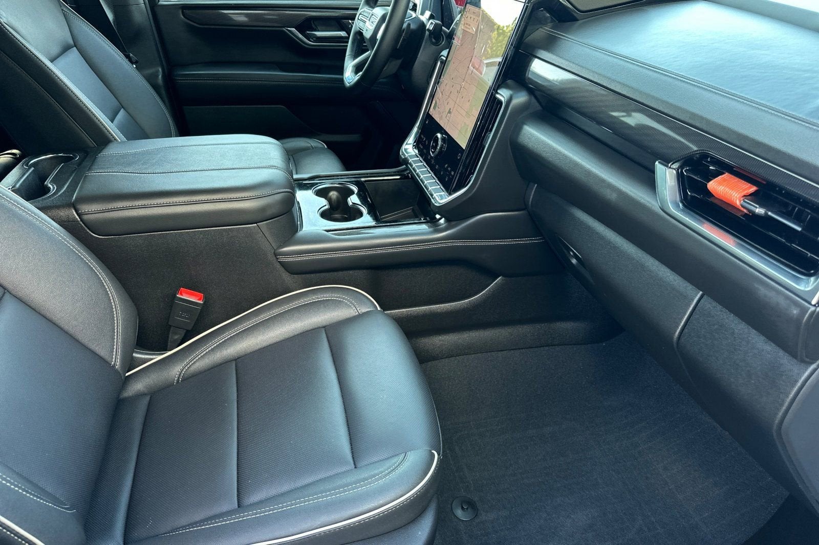 2025 GMC Yukon XL Elevation