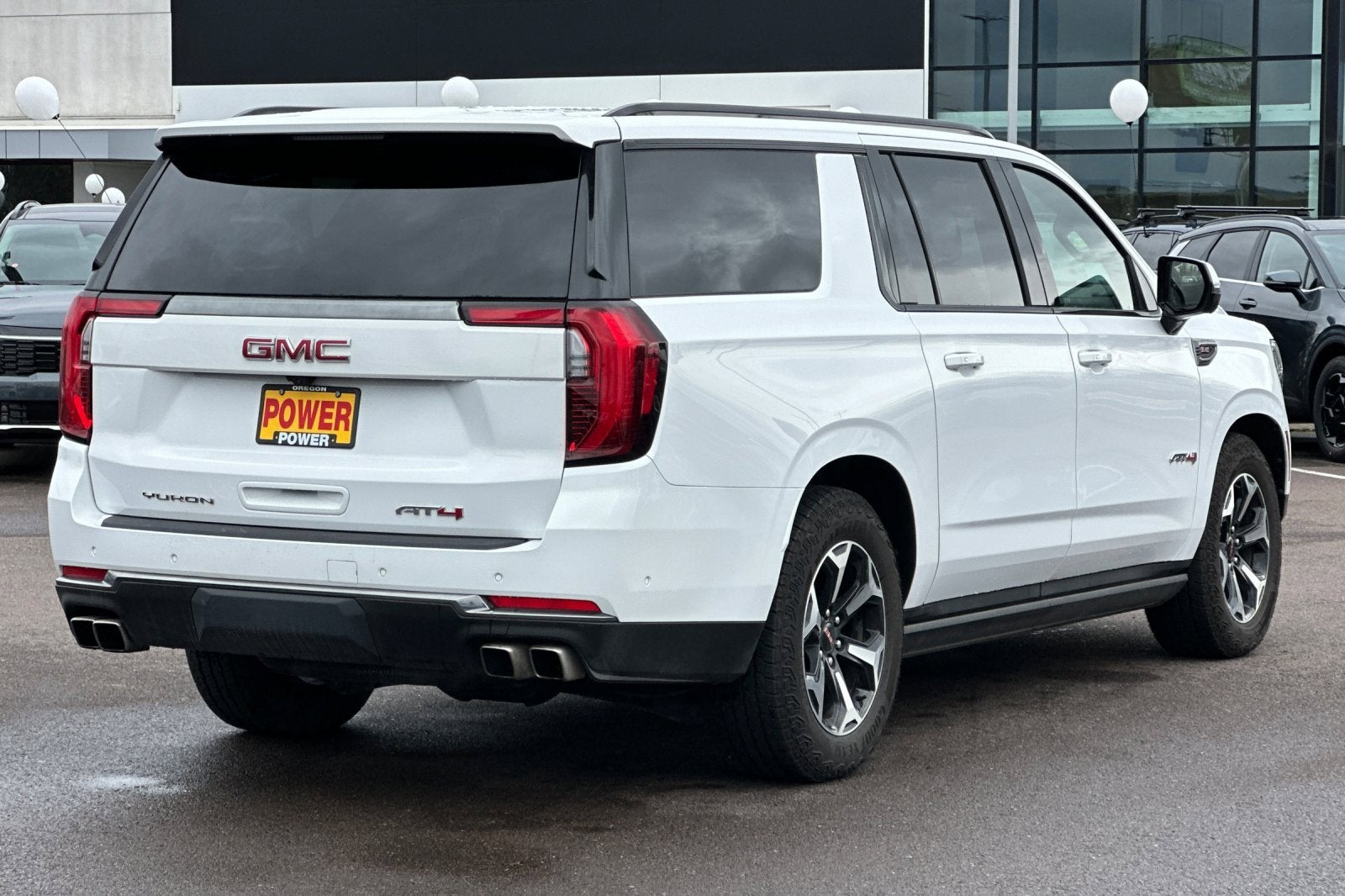 2025 GMC Yukon XL AT4